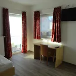 Reif 3* Ursensollen