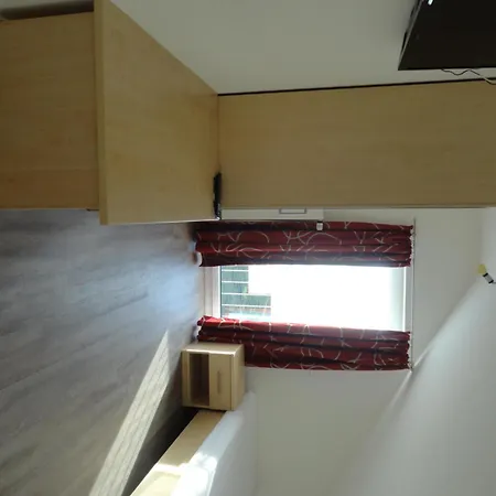 Reif Guest house *